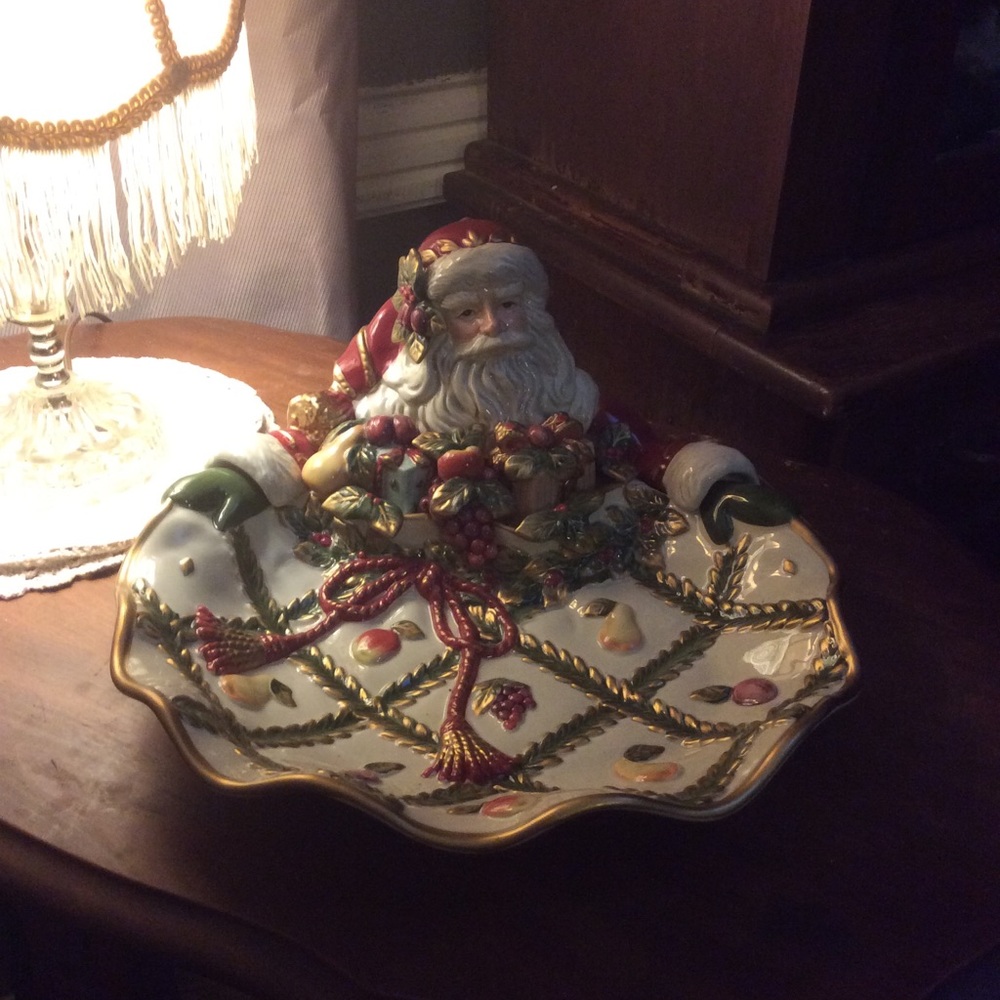 Fitz & Floyd Classic Santa Server